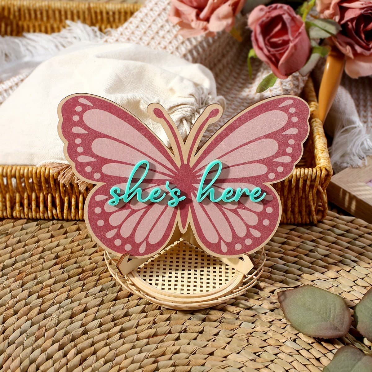 Disques en bois en forme de papillon, parfaits pour immortaliser les moments clés des nouveaux-nés en photographie